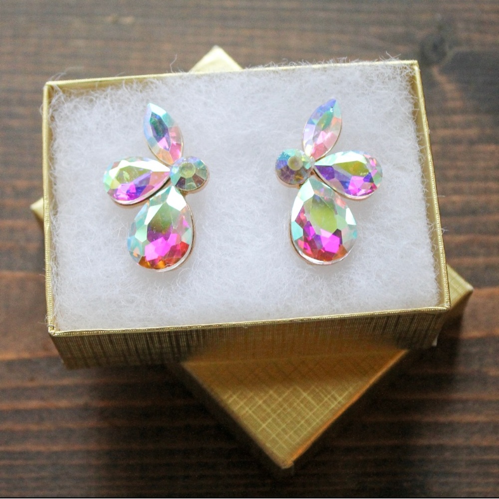 BRAND NEW AB Marquise Cluster Stud Earrings